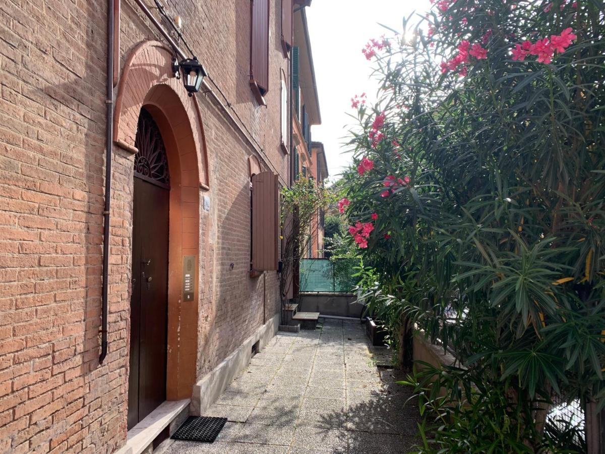 Casina Delle Rose Apartment Bologna Bagian luar foto